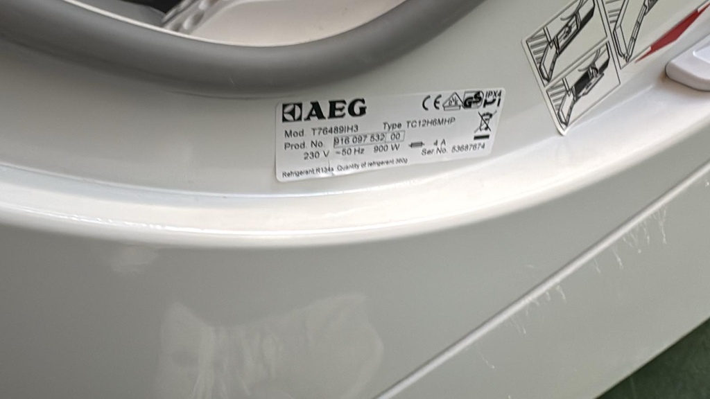 T7G489IH3 SECADORA CONDENSACIÓN 8 KG AEG LAVATHERM PROTEX PLUS BLANCA