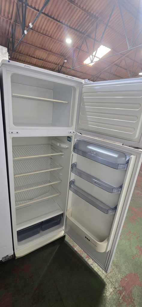 FRIGORIFICO 170X60 EDESA BLANCO DDE235 
